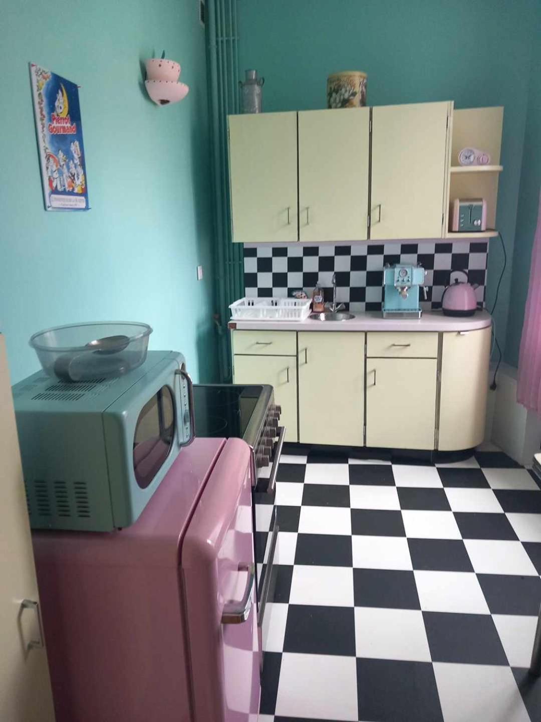 梯也尔Vintage ,La Capsule Temporelle Wifi Draps Parking Publique Gratuit公寓 外观 照片